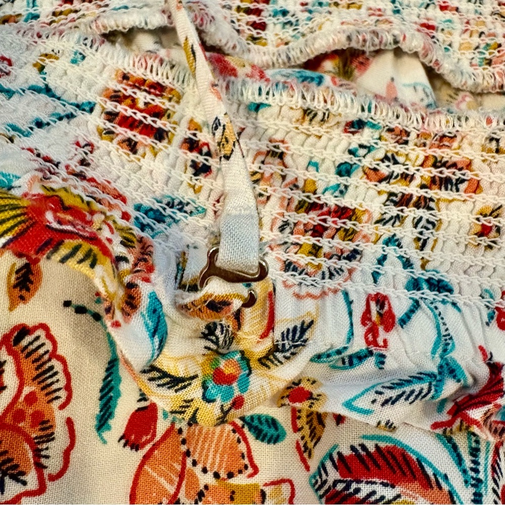 Maurices Mixed Print Blue & White Smocked Swing Camisole Tank Size 2X - Picture 6 of 12